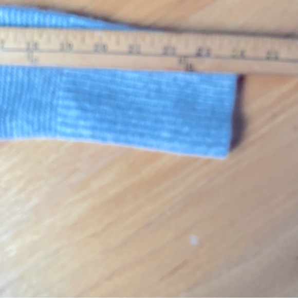 Club Monaco Angora Wool Crop Turtleneck Sweater Heather Gray Beige White - Picture 15 of 16